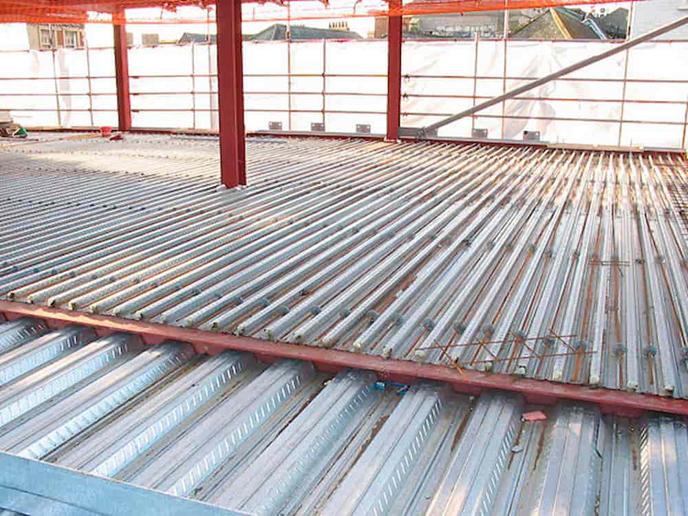  Buy the best types of steel floor at a cheap price 